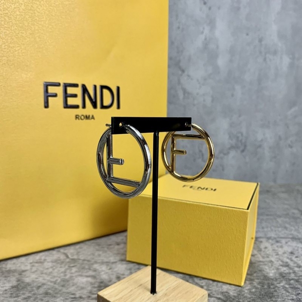 Rare and popular Fendi earrings in gold, silver and rose pink - fake feq60845