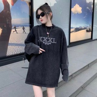 Balenciaga Replica XXXL Logo Stitched Oversized Long Sleeve T-Shirt bah46927