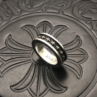 BTS Jungkook wears Chrome Hearts replica Mini CH Plus ring Kur29075