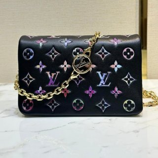 Autumn/Winter Sale: Louis Vuitton Pochette Coussin Shoulder Bag Replica M81693