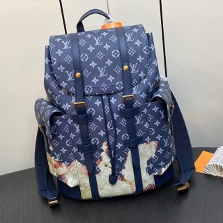 Perfect as a gift: Louis Vuitton Christopher MM Backpack Replica M47805