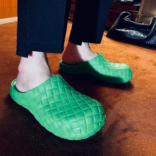 The Battle for Bottega Veneta Replica BB Clogs, Sandals, Mules 741339V11T01000