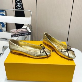 Stylish? Louis Vuitton Ballet Flats Replica vuy21119