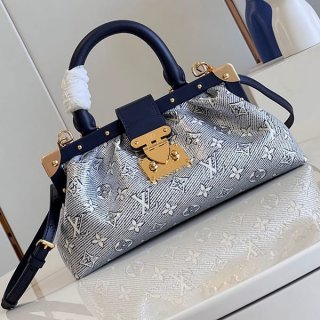Louis Vuitton Monogram Clutch Shoulder Bag Fake vuz96479 Used by Many Celebrities