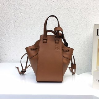 Want it? Super limited edition? Loewe Hammock replica drawstring shoulder bag 0010473155