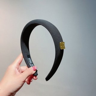 I definitely want it! Cute? Miu Miu logo headband fake mye76793