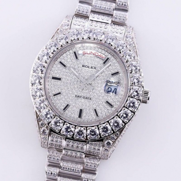 Rolex replica watch Day-Date 39MM men's silver with full diamonds roj83110, sure to sell out