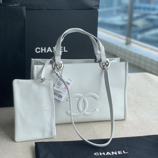Are you looking for a stylish fake Chanel tote bag? shd99833