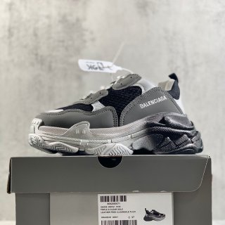 Rare color Balenciaga Triple S fake sneakers baf80446