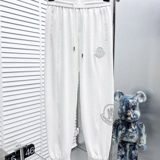 Very popular! Moncler sweatpants replica with logo patch mom81012