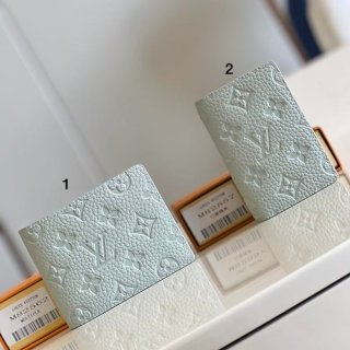 Immediate shipping Louis Vuitton Portefeuille Multiple Replica Wallet 2 sizes M82562