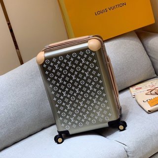 Can be carried on board! Louis Vuitton Replica Horizon 55 Carry Case M42667