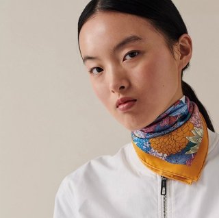Very popular! Hermes silk scarf replica, perfect as a gift? ers71515