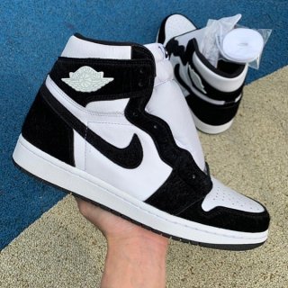 Nike Women's Air Jordan 1 Replica Retro High OG Black/Black-Metallic Gold-White CD0461-007