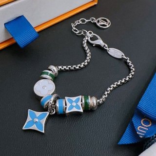 Louis Vuitton Bracelet Replica vur75558 with Tracking