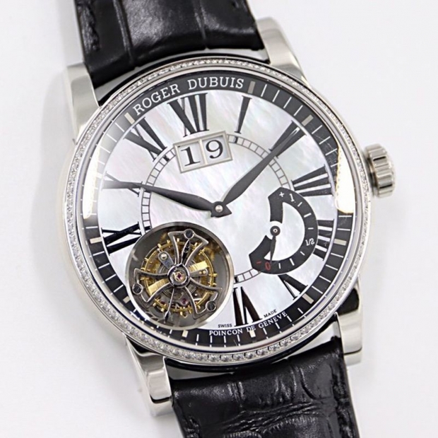 Sold out Roger Dubuis Replica Hommage Flying Tourbillon Large Date rox16071