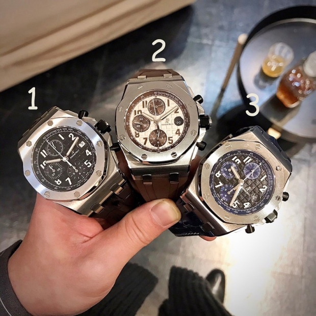 Eye-catching colors Audemars Piguet Replica Royal Oak Offshore Chronograph Ode65278