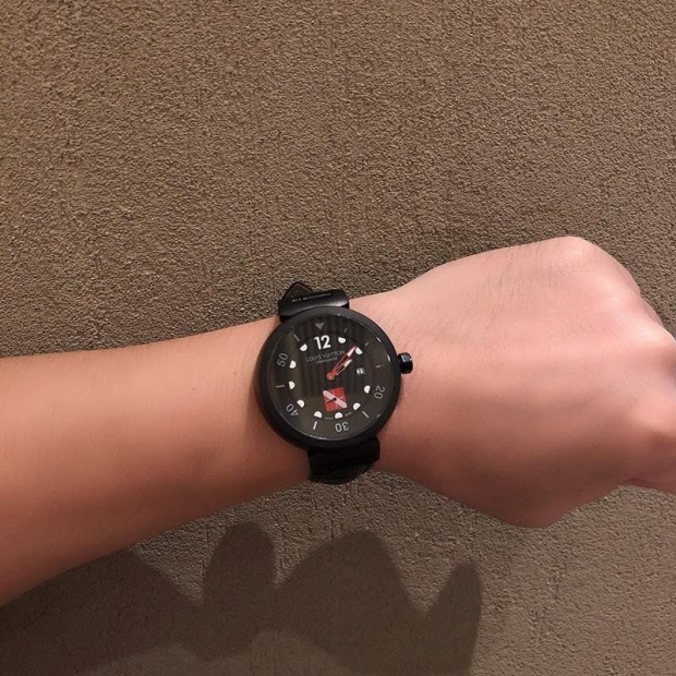 21-22AW Louis Vuitton Watch Replica Tambour Street Diver Men's 44mm vun84140