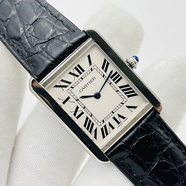 ★Japan!! Popular! Cartier Tank Solo replica kak49203