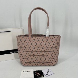 Perfect gift: BAOBAO ISSEY MIYAKE Carton Metallic Bag baa55953