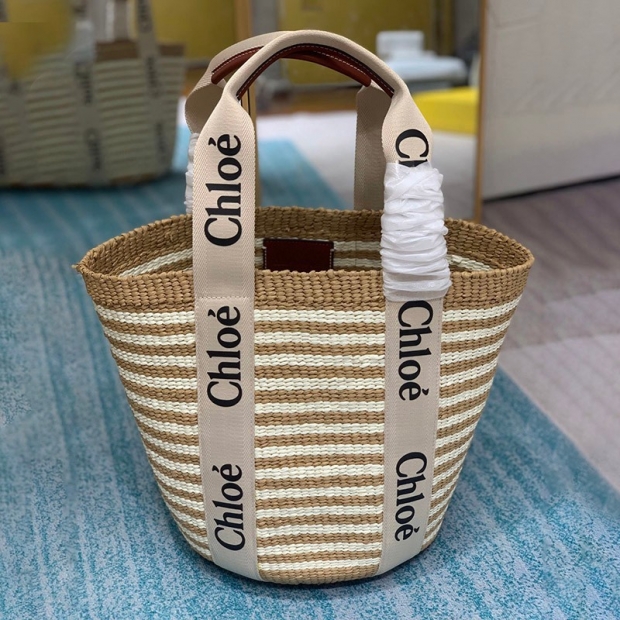 21AW new Chloe Woody fake basket bag ☆ Raffia tote bag ☆ Shipping included chj66692