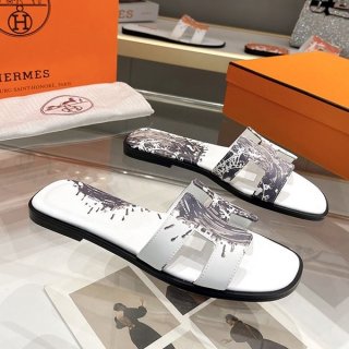 I definitely want it! Cute? Hermes Santorini Sandals Replica erb73009