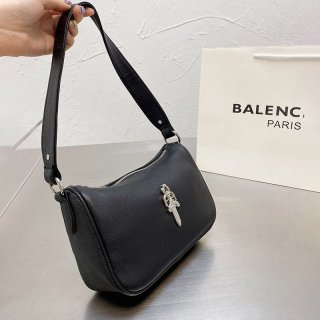 Competition for Chrome Hearts Dagger Shoulder Bag Replica Kug47638