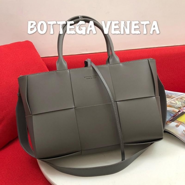 [Not available in Japan] Bottega Veneta Zaarco Tote Replica Slate Gray boh01527