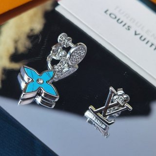 Limited edition Louis Vuitton LV Opal Earrings Replica Emerald Logo Silver MP3051
