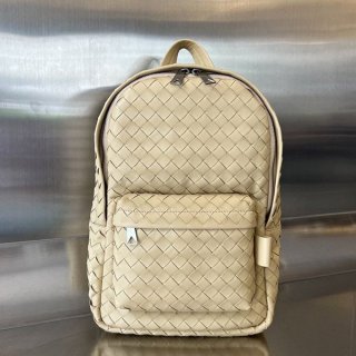 Boutique? Bottega Veneta Small Intrecciato Replica Backpack box80318