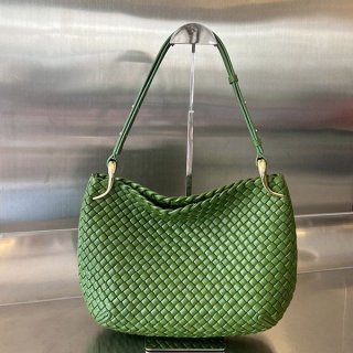 Must-have! Bottega Veneta Small Clicker Shoulder Bag bow83748