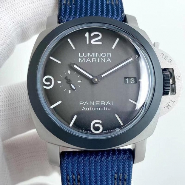 New for Autumn/Winter Panerai Luminor Replica Automatic PAM01122