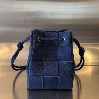 Rare Bottega Veneta Cassette Small Bucket Bag Replica boq70589