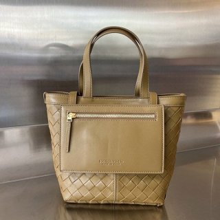 Bottega Veneta Small Flip Flap Handbag bol25654