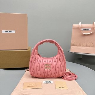 Miu Miu Fake Wonder Matelasse Recycled Nylon Shoulder Bag myh29001