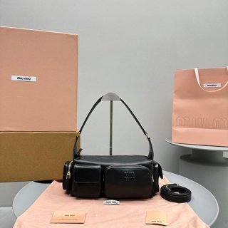 Want it? Super limited edition? Miu Miu underbag replica myo83002
