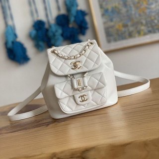 The hot topic! Replica Chanel Backpack White shz63719