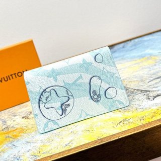 I definitely want this! Louis Vuitton Organizer Replica De Poche M82371