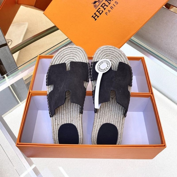 New for Spring: Hermes Flat Sandals, Oran, Ecru, H Motif, Fake Mules, ers09112