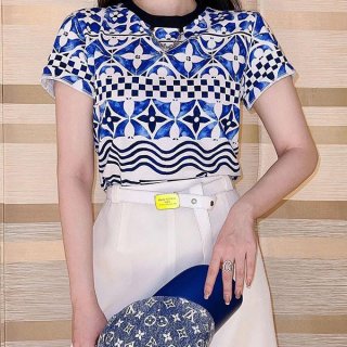 《23FW★》Louis Vuitton Monogram Tile T-shirt Replica 1ABQEQ
