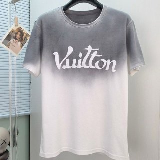 Eye-catching color Louis Vuitton logo T-shirt replica vun72996
