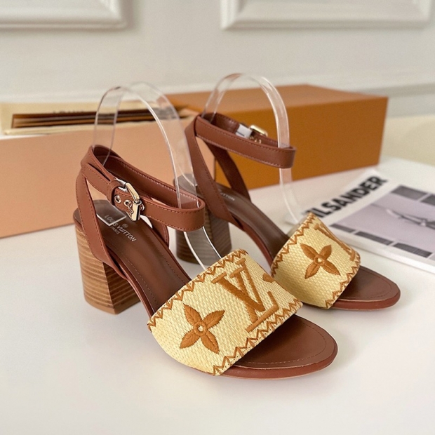 Battle for Louis Vuitton Sandals Replica Raffia Sandals Heels vuo82897