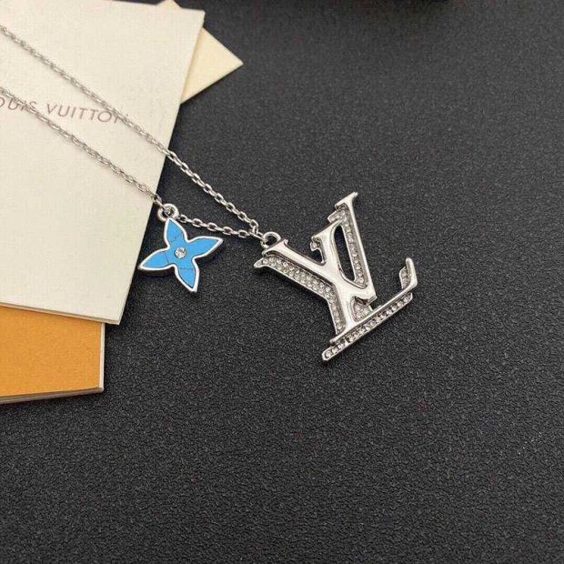 Very popular Louis Vuitton replica LV logo strass necklace vuv09731