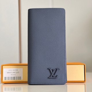 Immediate delivery of Louis Vuitton replica Portefeuille Brazza long wallet M81810
