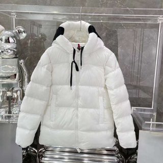 Eye-catching color Moncler short down jacket copy mol81824
