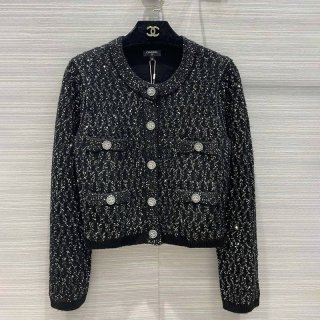 《21AW》Chanel Cardigan with Fake Buttons and COCO Logo shk79145