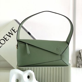 Cheap price! Loewe Puzzle Hobo Bag Shoulder Bag Replica lob26997