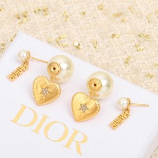 ★Popular in Japan! Dior Heart Pearl Earrings Fake dev96720