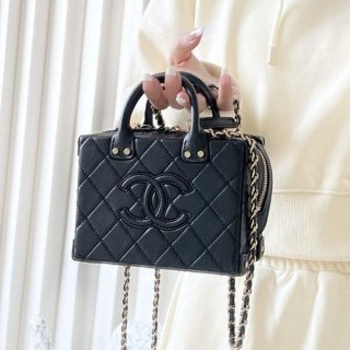 Rare, stylish and cute Chanel shoulder bag replica shw19466