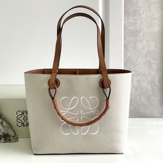 Secured Loewe Grained Leather Anagram Small Tote Bag Replica loj84372
